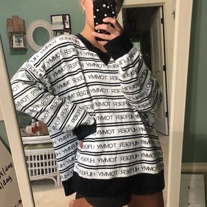 Tommy Hilfiger oversized sweater